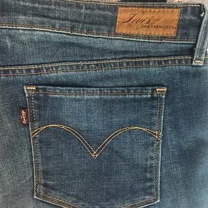 Women’s Bootcut Levi’s